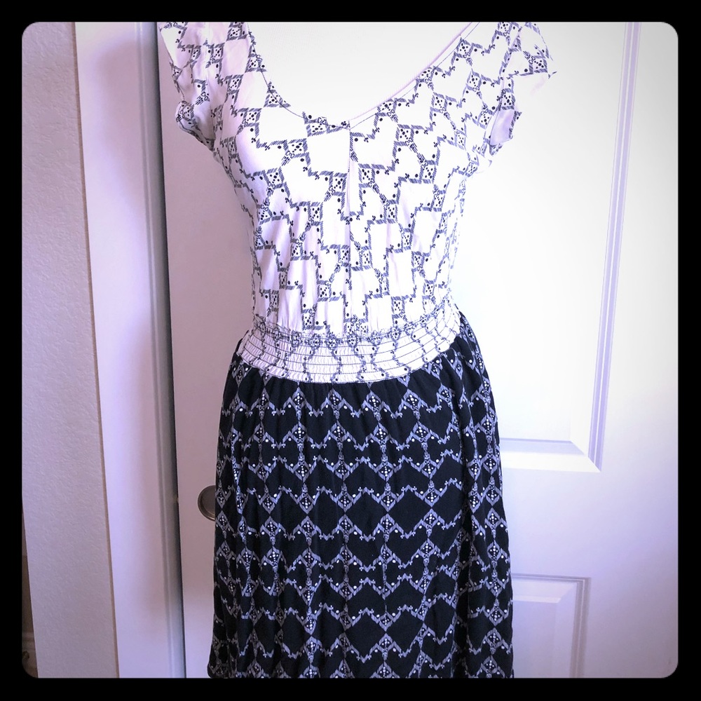 Target Xhilaration Black & White Dress 👗